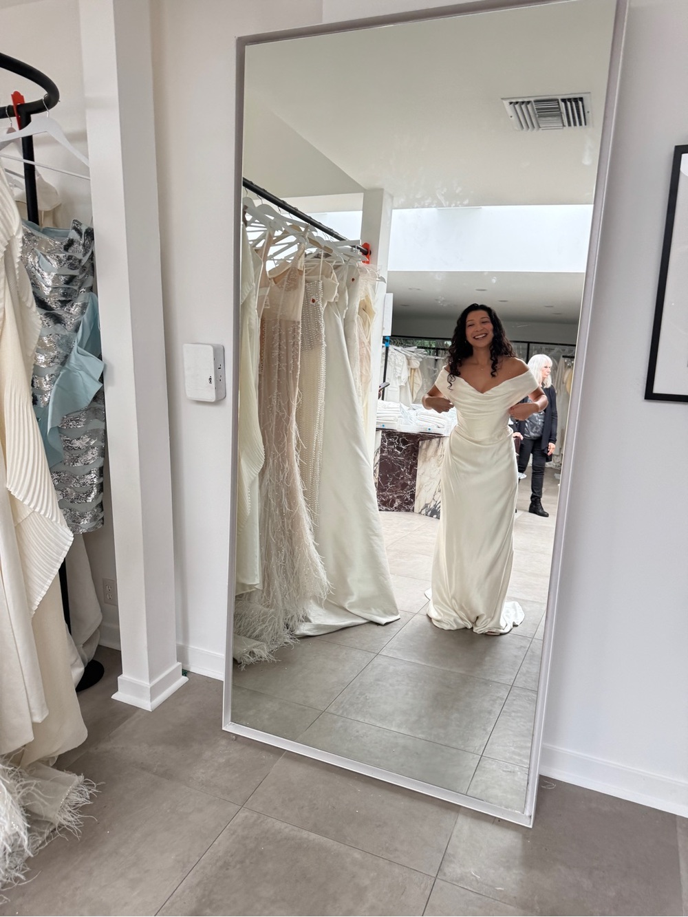 Vivienne Westwood Nova Cocette Ivory Satin Gown (2022) - Picture 7 of 10